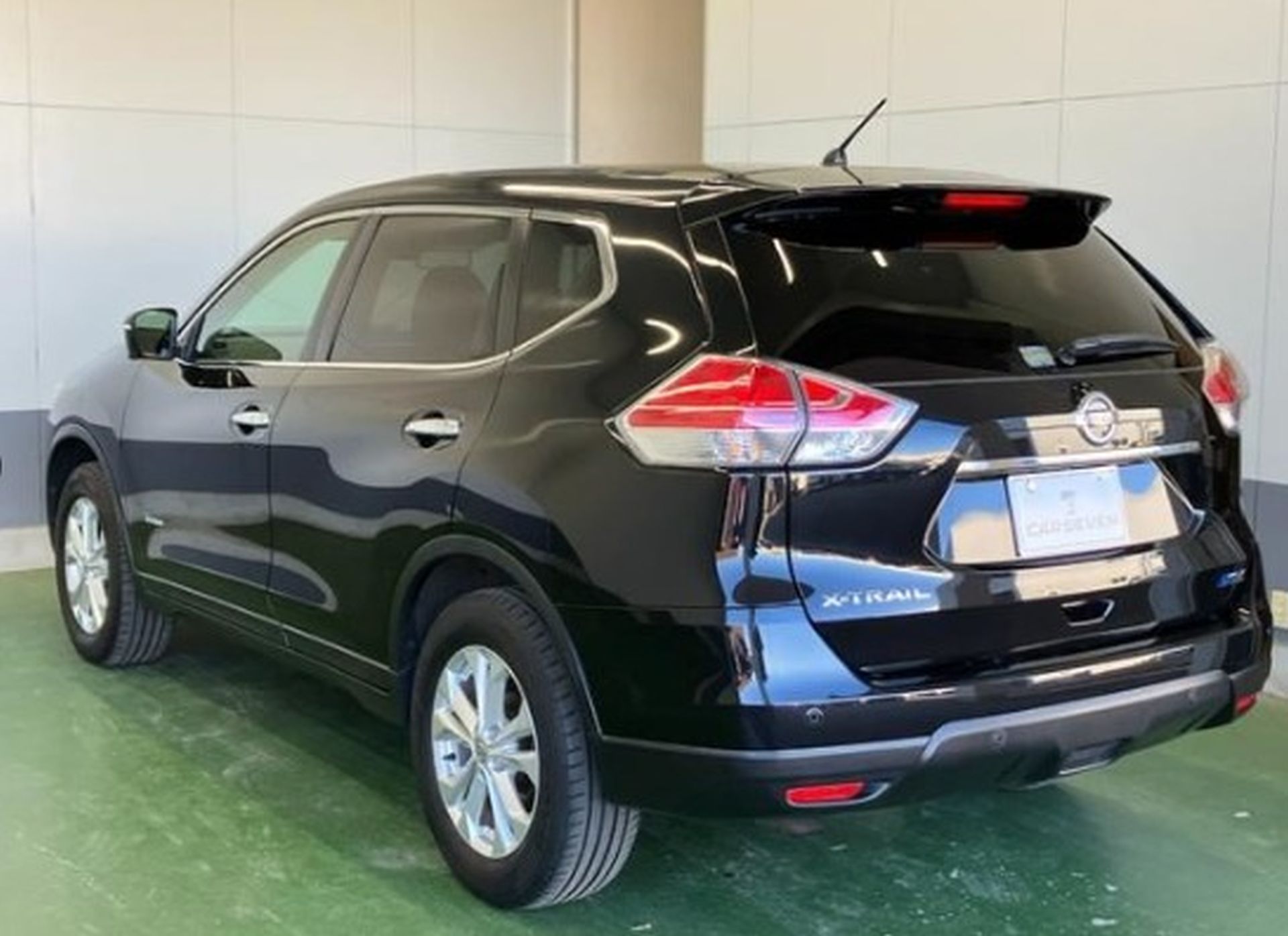 Nissan X Trail 4WD 5 Seater RE73