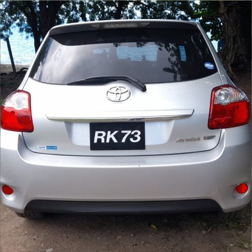 Toyota Auris AWD 5 seater - RK73